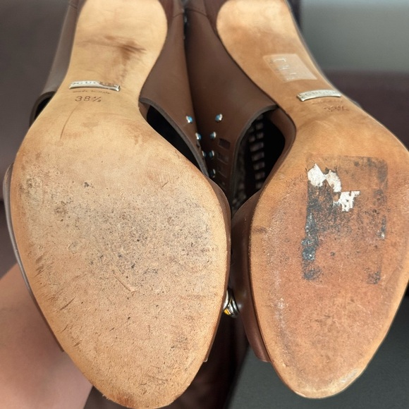 Authentic Gucci Brown Western Heeled Boots with Colorful Accents Perfect For U! - Picture 7 of 8